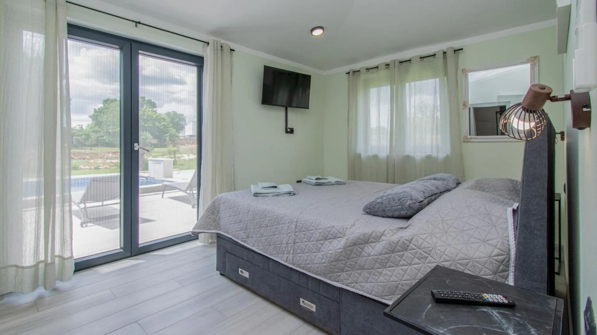 Villa Vala With A Large Yard Near Pula Marcana