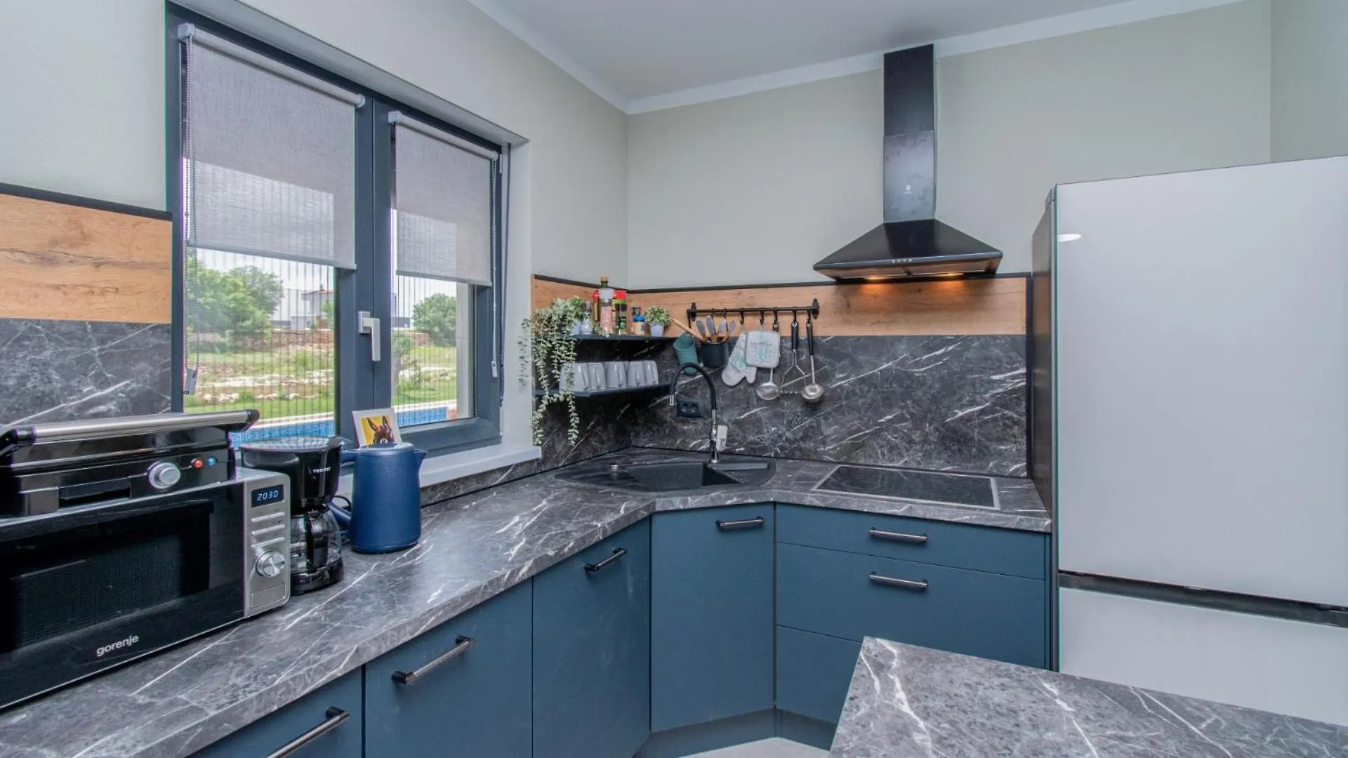 Villa Vala With A Large Yard Near Pula Marcana 0*,