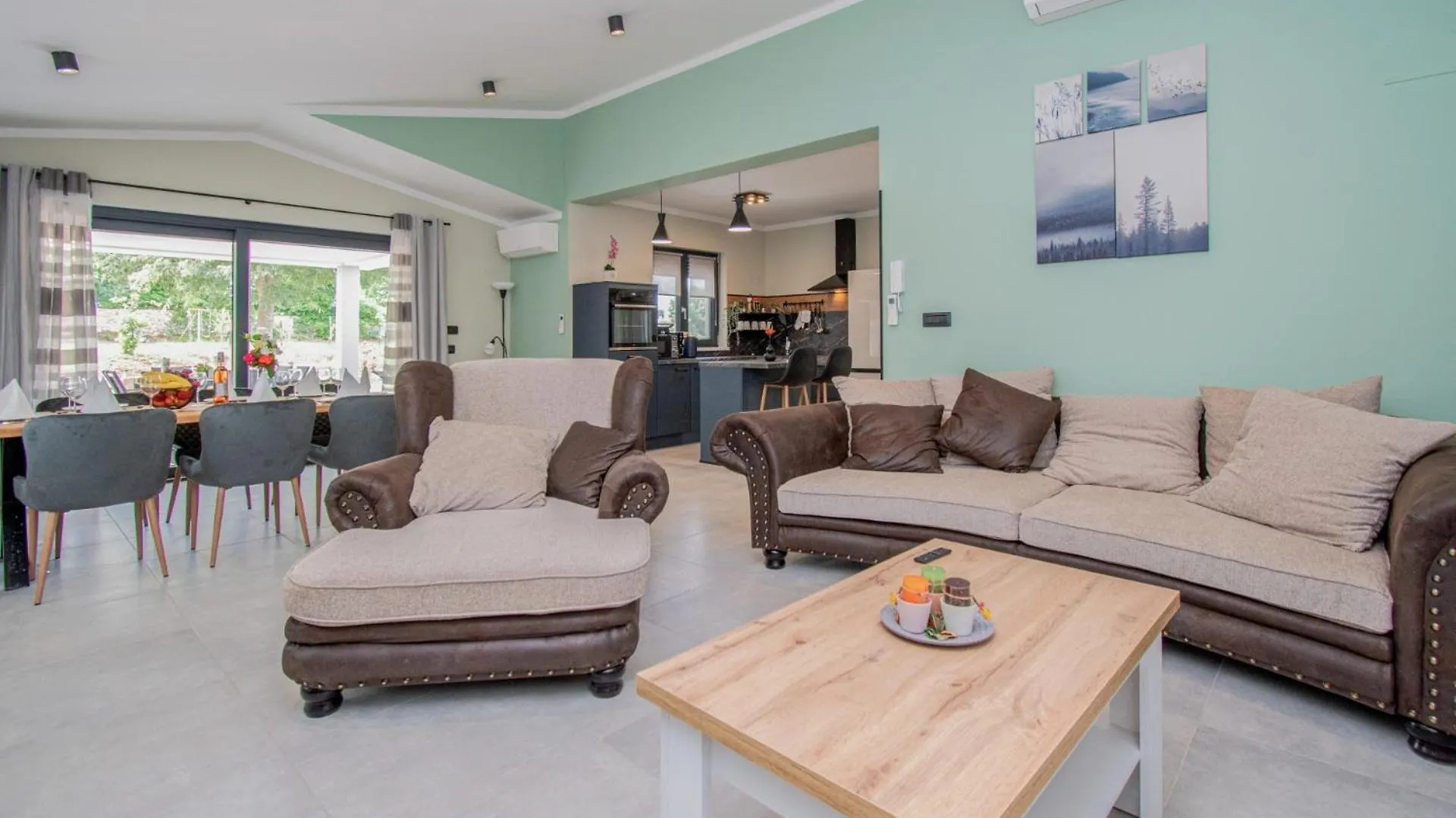 Villa Vala With A Large Yard Near Pula Croatia