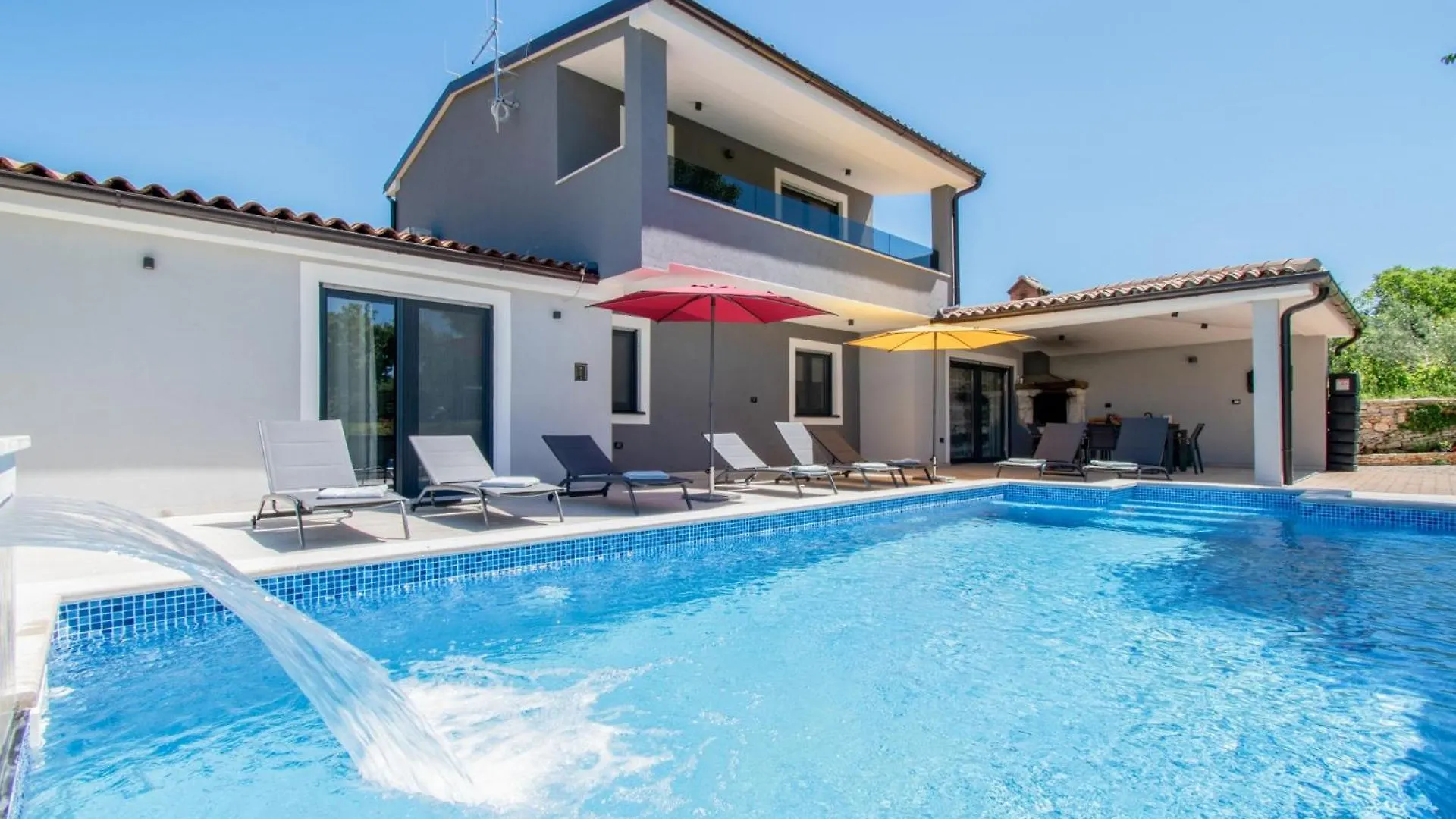 Villa Vala With A Large Yard Near Pula 0*, Marcana Croatia
